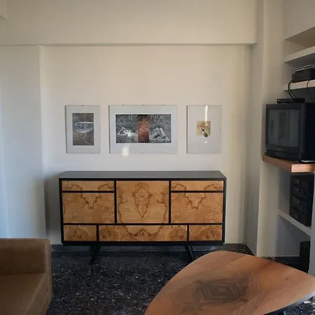Apartment Seafront In Center *